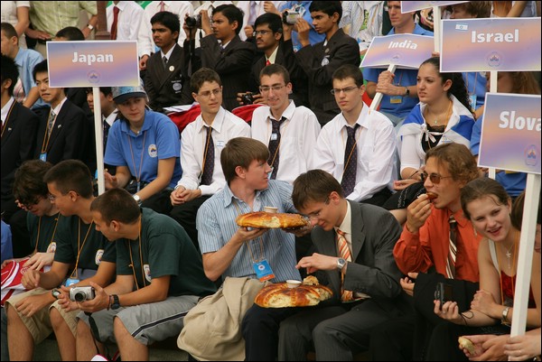 Students are trying traditional Russian treatment